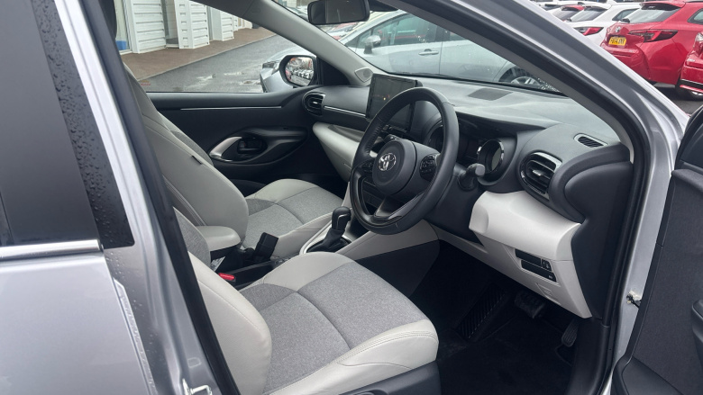 Toyota Yaris 1.5 Hybrid Excel 5dr CVT Hybrid Hatchback